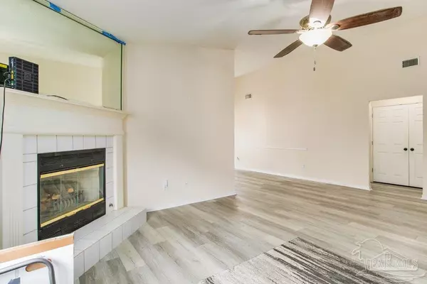 Pensacola, FL 32526,8004 Cayenne Way