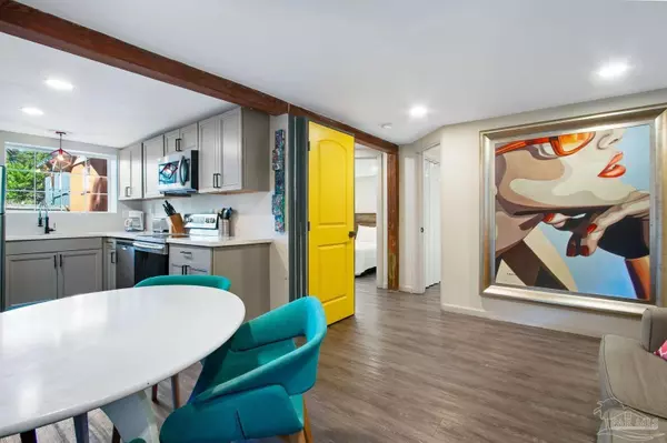 Pensacola, FL 32501,107 N D St