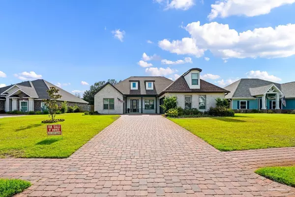 Gulf Breeze, FL 32563,1485 E Shores Blvd