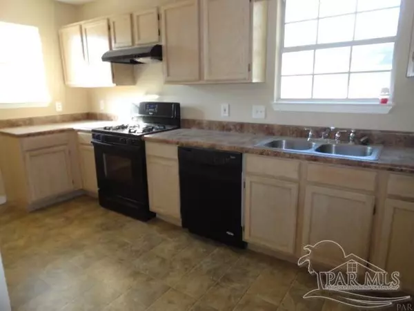 Pensacola, FL 32514,8878 Shoal Creek Ct