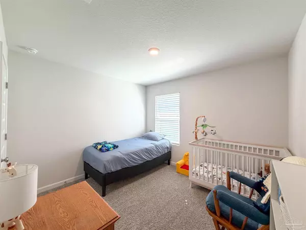 Milton, FL 32583,5494 Silverbell Dr