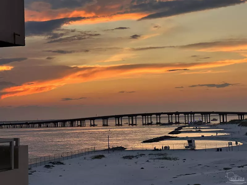 100 Gulf Shore Dr, Destin, FL 32541