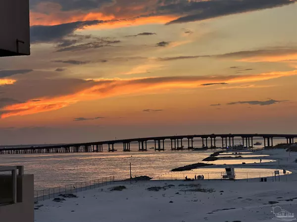 100 Gulf Shore Dr, Destin, FL 32541