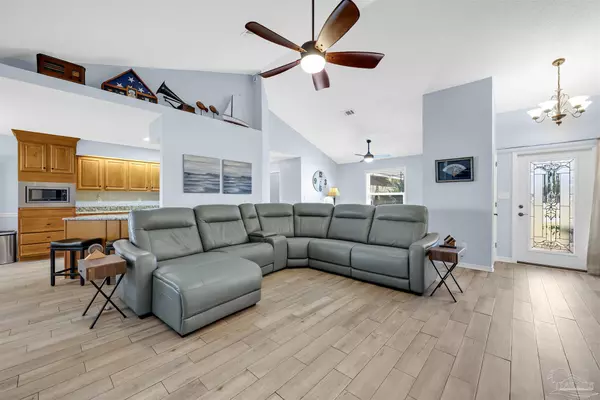 Pensacola, FL 32507,6009 Chandelle Cir