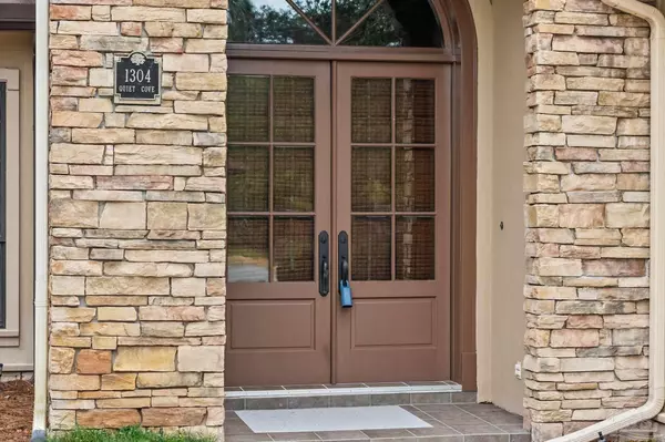 Gulf Breeze, FL 32563,1304 Quiet Cove Ct