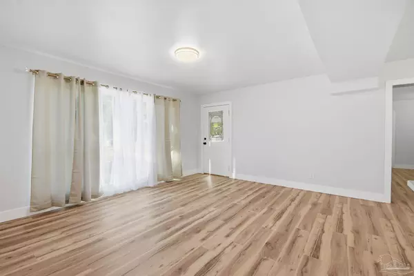 Pensacola, FL 32506,522 S Edgewood Cir