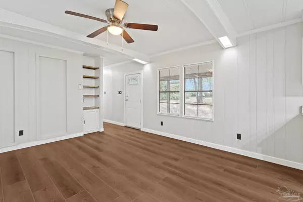 Century, FL 32535,4581 Hwy 168