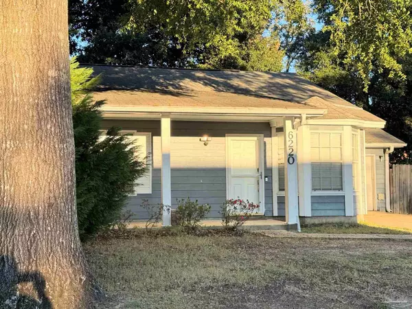 Pensacola, FL 32504,6220 Chablis Ln