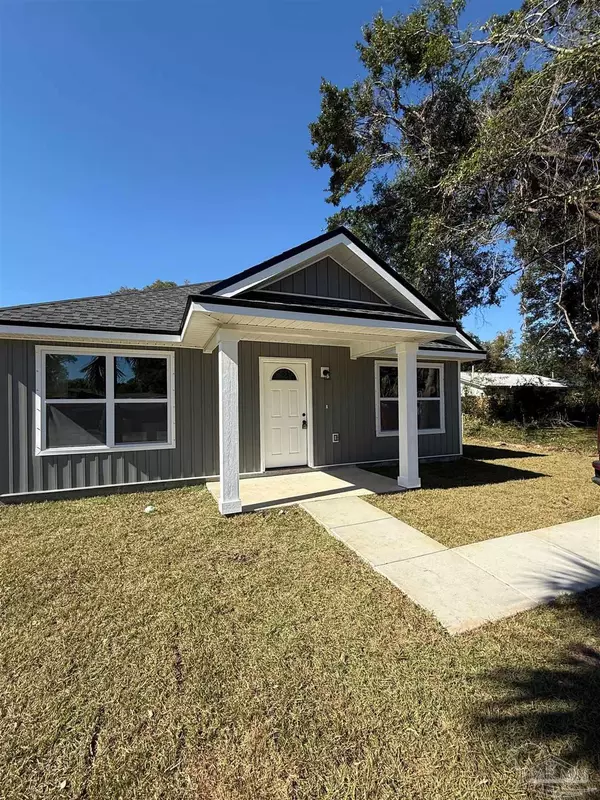 5102 Cranston Ave, Pensacola, FL 32505