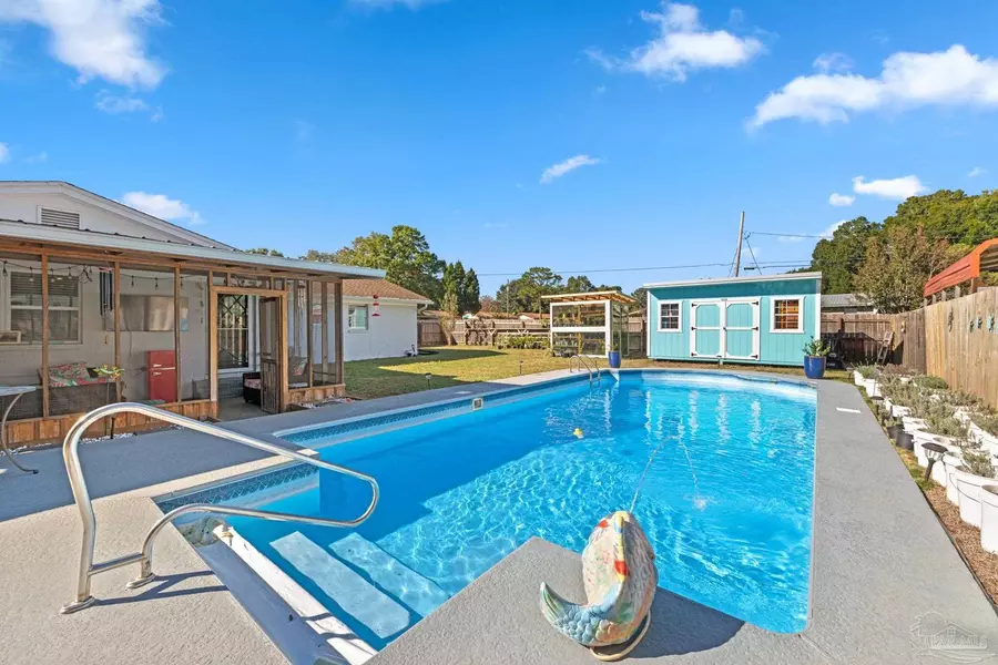 8494 Olympia Rd, Pensacola, FL 32514