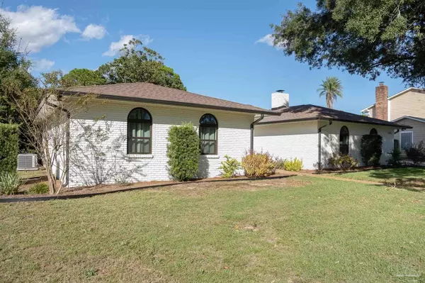 Pensacola, FL 32503,2540 Hallmark Dr