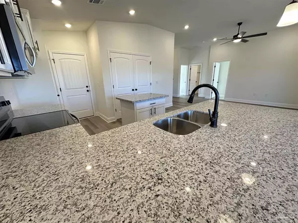 Gulf Breeze, FL 32563,2498 Privet Berry Dr