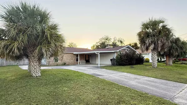 3545 Blueridge Dr, Pensacola, FL 32504