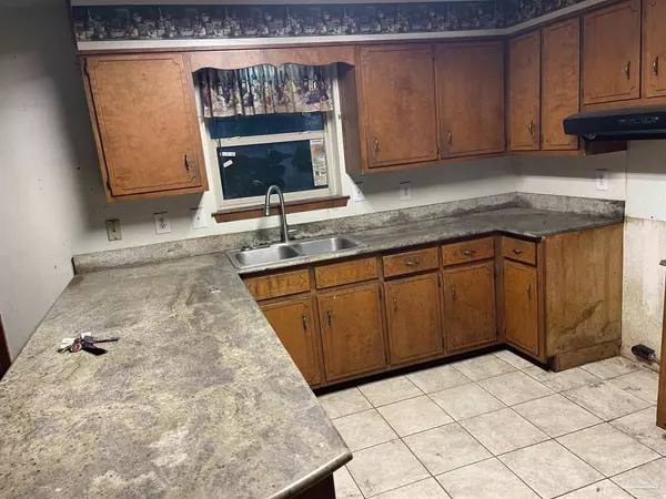 Pensacola, FL 32526,2631 Green Bay Ave