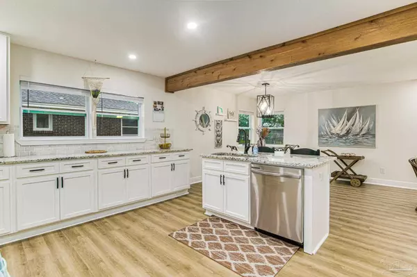 Pensacola, FL 32501,814 W Gonzalez St