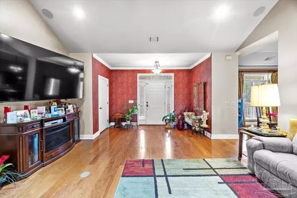 Pace, FL 32571,4283 Lancaster Gate Dr