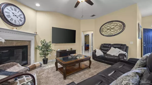 Foley, AL 36535,15425 Paddington Dr