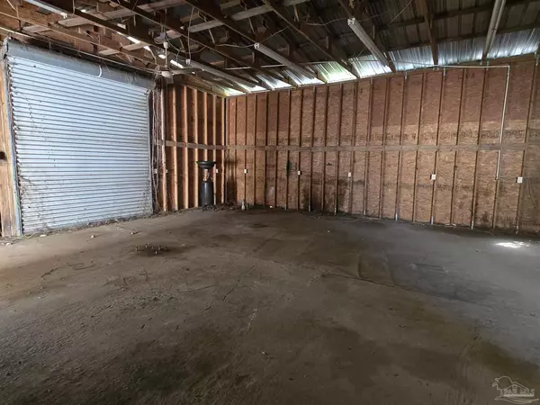 Cantonment, FL 32533,746 Tate Rd