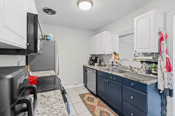 Pensacola, FL 32504,6267 Hilltop Rd