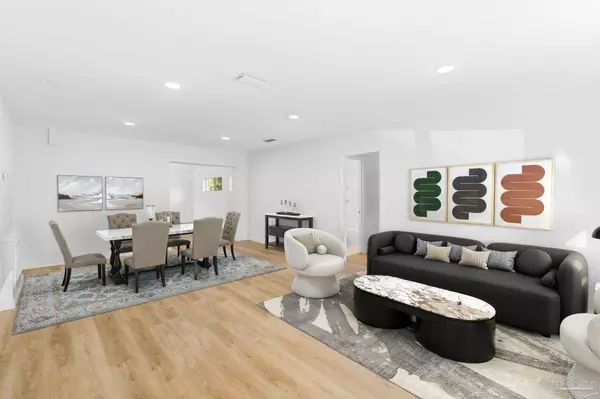 Pensacola, FL 32504,6215 Keating Rd