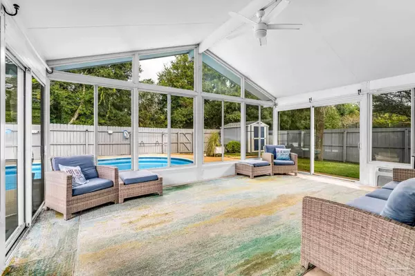 Pensacola, FL 32507,1542 Sandcliff Dr