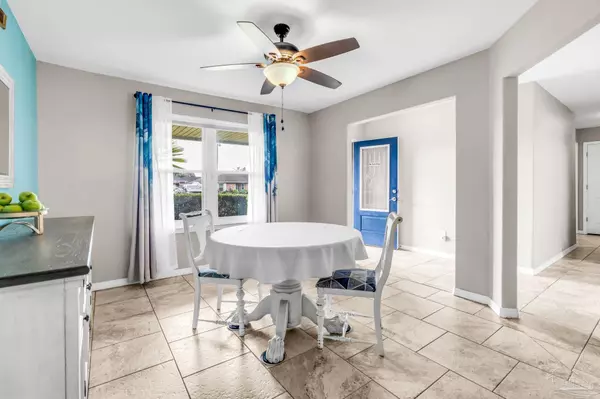 Pensacola, FL 32507,1542 Sandcliff Dr