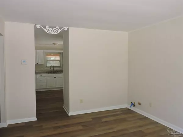 Milton, FL 32570,6879 Trail Ride South