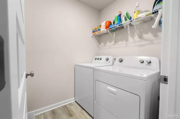 Pace, FL 32571,4352 White Birch Ct