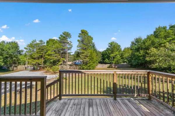 Gulf Breeze, FL 32563,1944 Guseman Rd