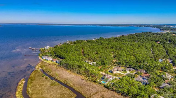 Perdido Key, FL 32507,5426 North Shore Rd