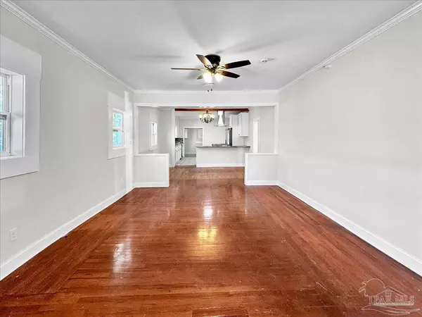 Pensacola, FL 32502,1007 W Wright St