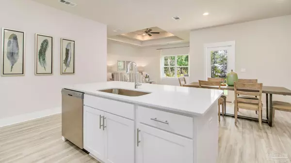 Gulf Breeze, FL 32563,5853 Dove Nest Rd