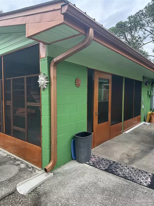 Ft Walton Beach, FL 32548,207 California Dr Ne