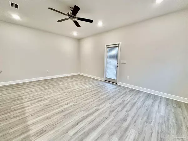 Pensacola, FL 32514,8630 Meadow Flower Ln