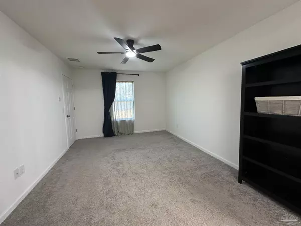 Pensacola, FL 32507,8752 Schooner Ln