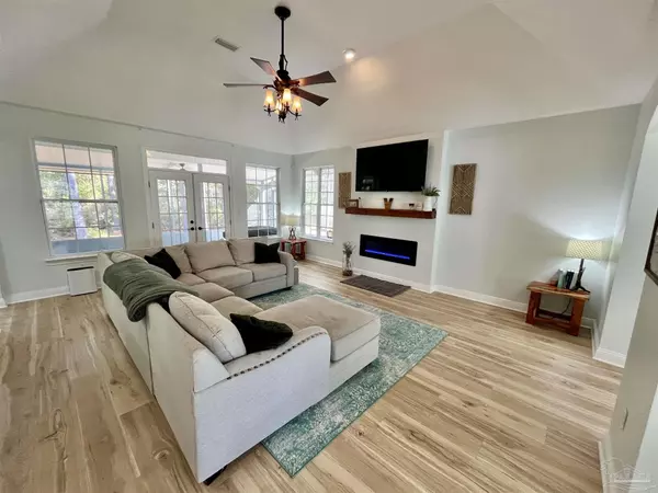 Pensacola, FL 32506,3470 Navigator Ave