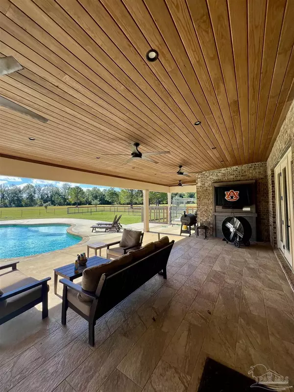 Pace, FL 32571,3751 Cotton Gin Ln