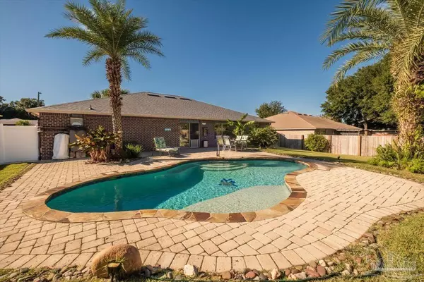 Navarre, FL 32566,2571 Stormy Cir