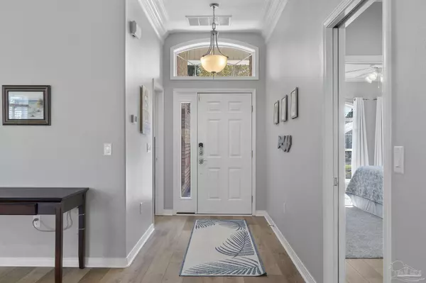 Gulf Breeze, FL 32563,4062 Oak Pointe Dr