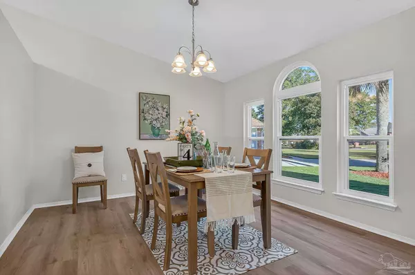 Pensacola, FL 32505,26 Bartlett Cir