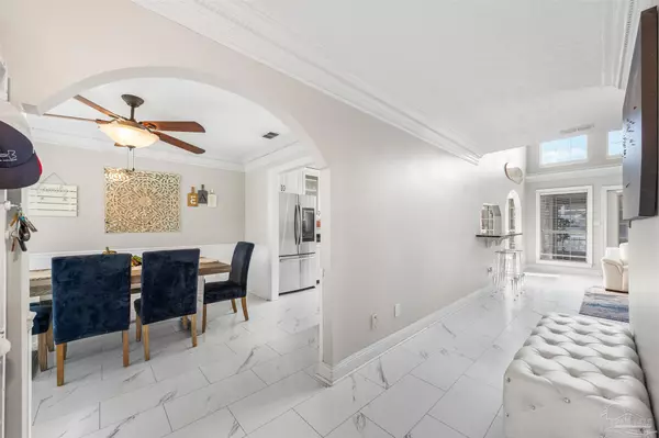 Mary Esther, FL 32569,521 Parish Blvd