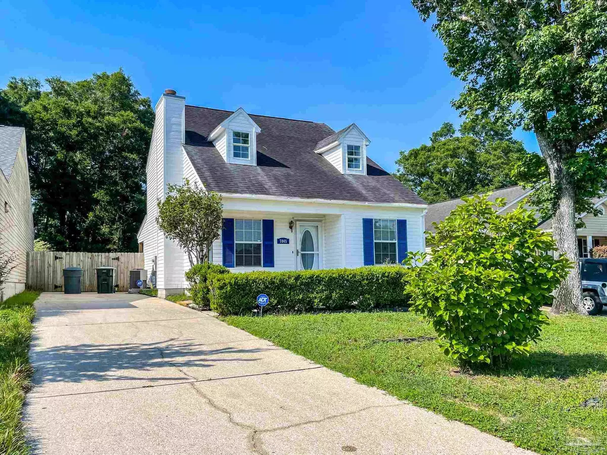 Pensacola, FL 32506,7045 Weatherwood Dr