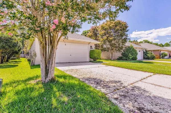 Gulf Breeze, FL 32563,1443 Champions Green Dr