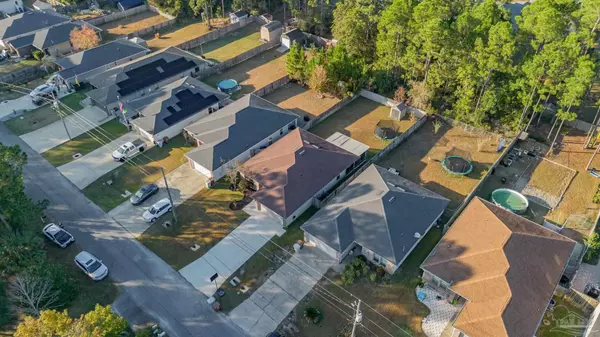 Navarre, FL 32566,8260 Tavira St