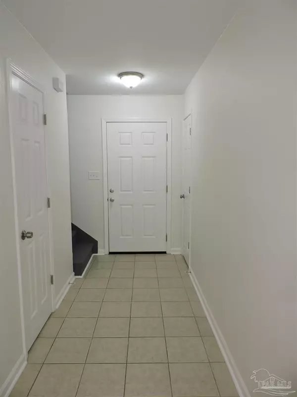 Pensacola, FL 32506,9725 W Hwy 98