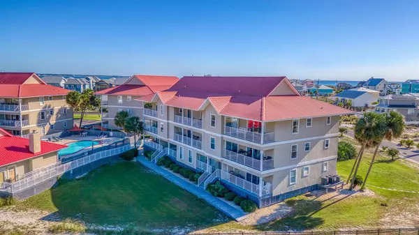 7476 Sunset Harbor Dr, Navarre Beach, FL 32566