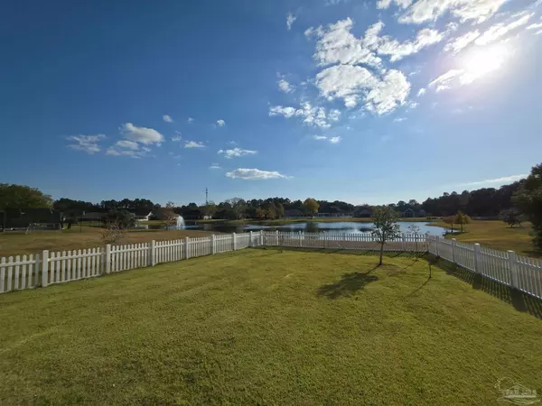 Milton, FL 32583,5642 Dunbar Cir