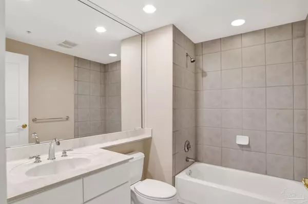 Pensacola, FL 32507,608 Lost Key Dr