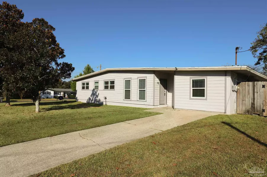 10 Fountain Abbey, Pensacola, FL 32506