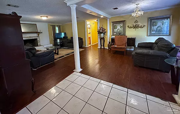 Cantonment, FL 32533,210 Man O War Cir